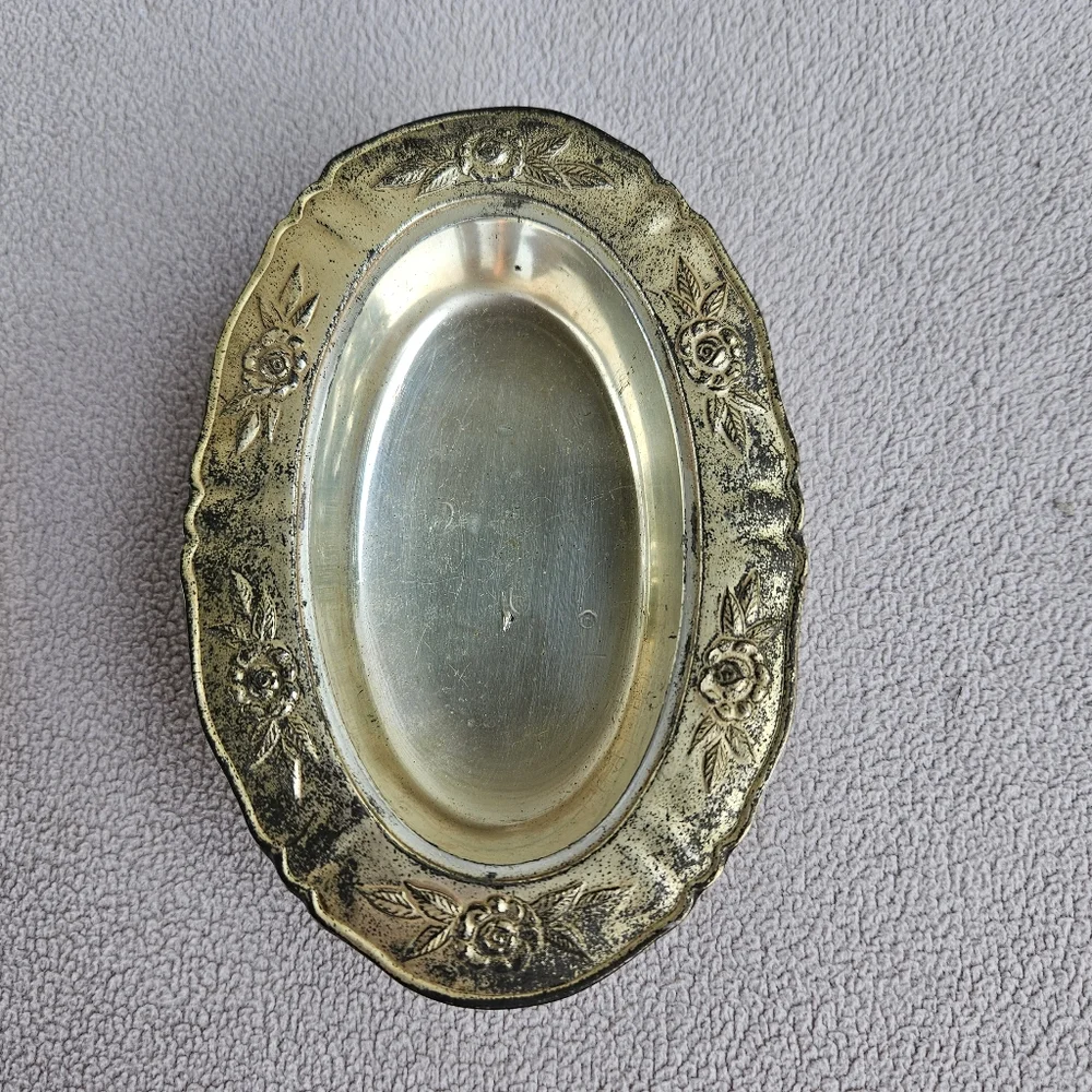VTG Metal Engraved Footed Trinket Box Storage Footed Floral Japan Gold Patina